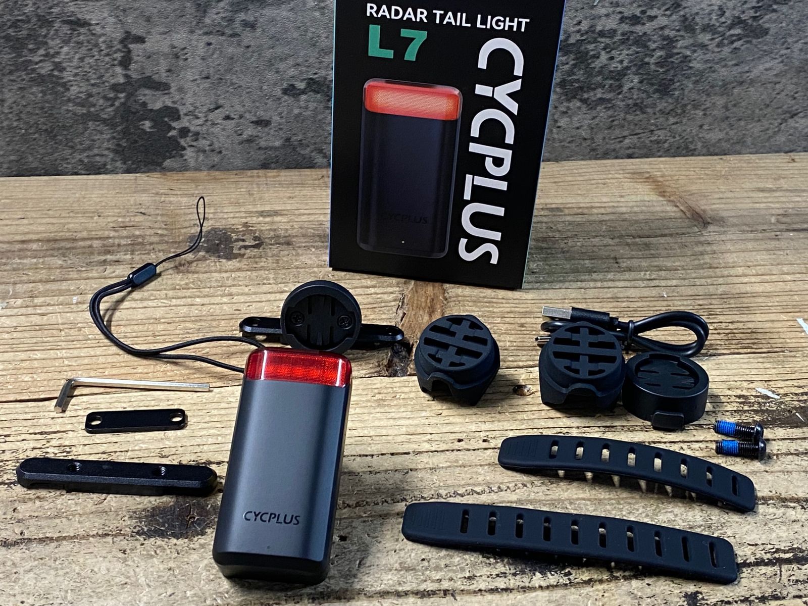 KI584 CYCPLUS L7 RADAR TAIL LIGHT レーダー テールライト 7,200円
