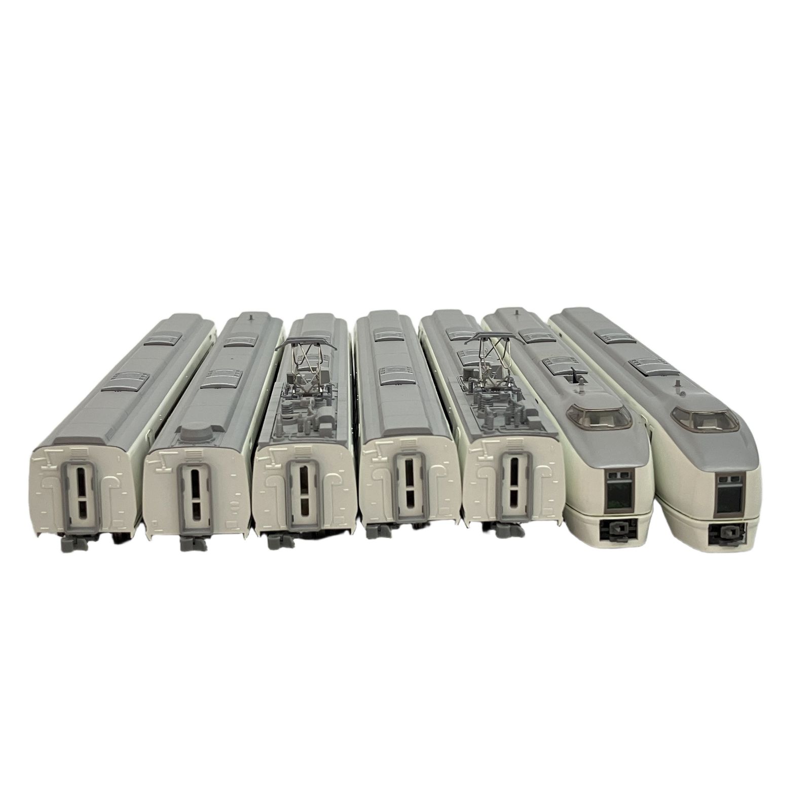 KATO 10-164 651系 スーパーひたち 7両セット KATO 10-164 651系 スーパーひたち 交直両用特急形電車 7両セット N