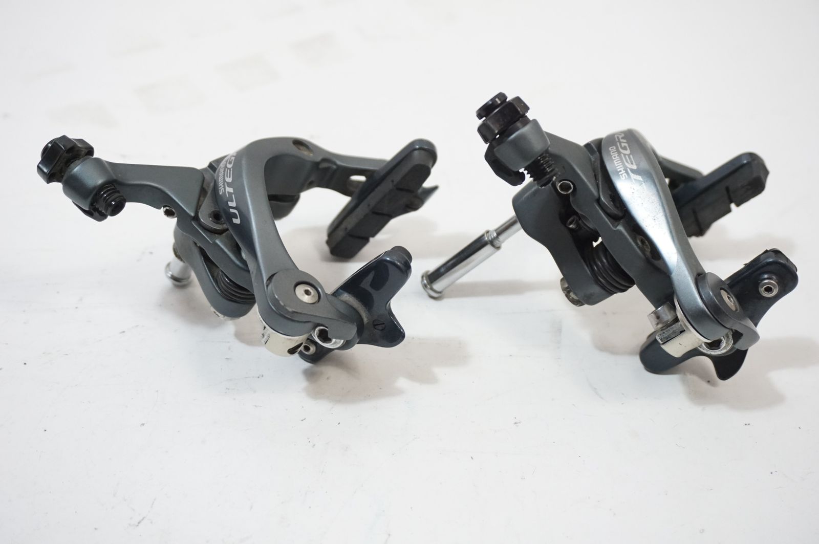 SHIMANO 「シマノ」 ULTEGRA BR-6800 キャリパーブレーキセット