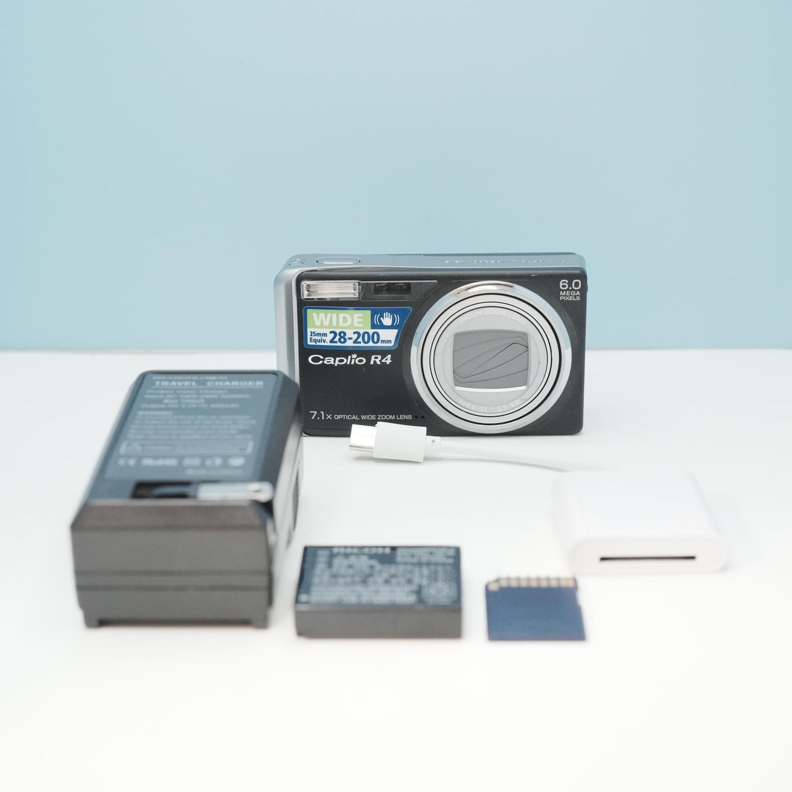 RICOH Caplio R4 デジカメ スマホ転送OK フルセット 極美品 a6930