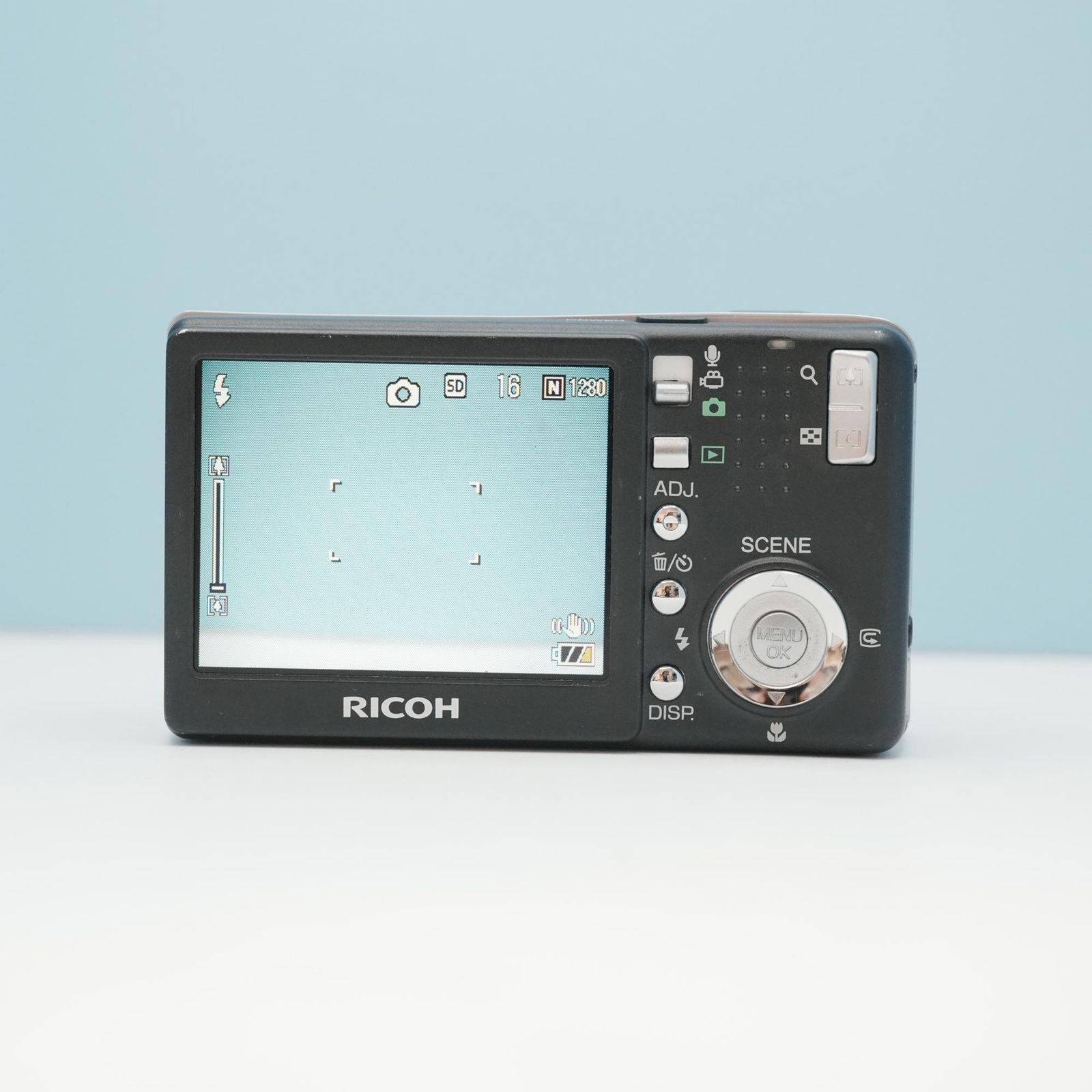 動作確認済 RICOH Caplio R4 スマホ転送OK RICOH Caplio R4 デジカメ スマホ転送OK フルセット 極美品 a6930