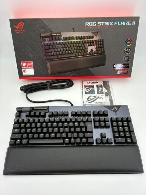 【訳あり品】【店頭展示使用品】ASUS ROG Strix Flare II 茶軸 [XA08/STRIX/FLARE/2/NXBN/JP](10日間保証）
