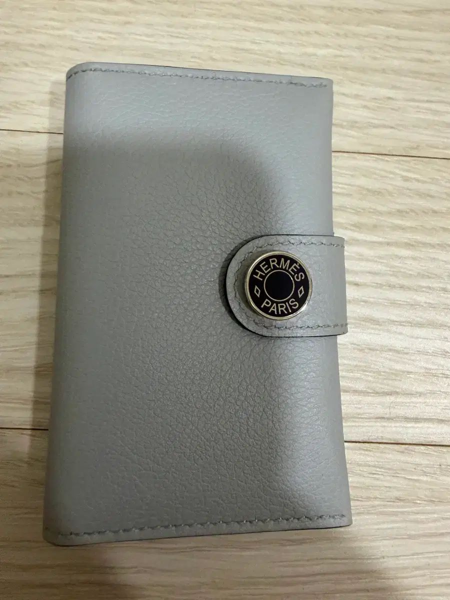 エルメスrmsカードウォレット
