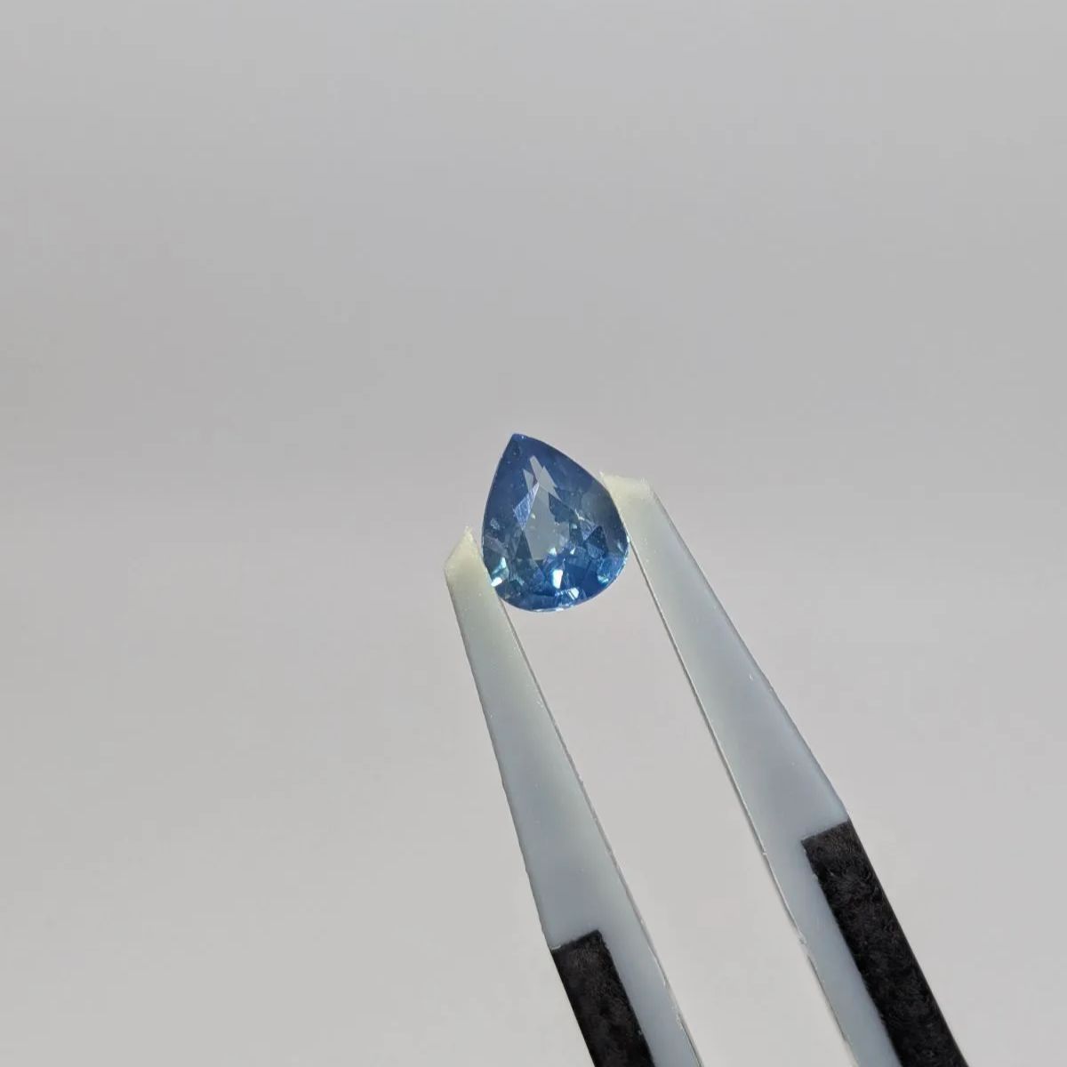 サファイア　No.33 8,190円