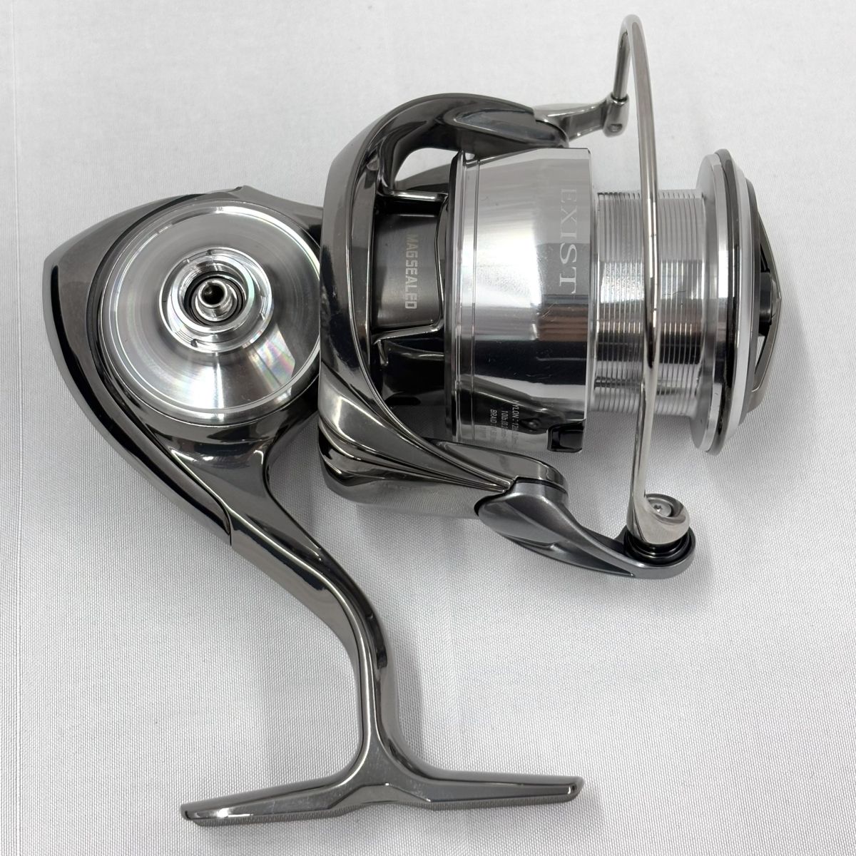 Daiwa ダイワ】フラッグシップスピニングリール 22 EXIST イグジスト