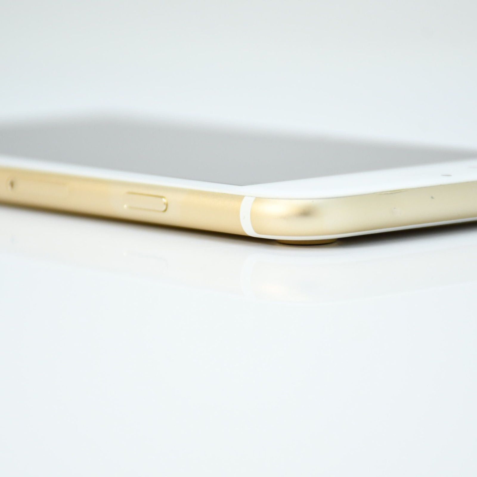 ジャンク＊バッテリー最大容量90％】SIMフリー iPhone 7 128GB
