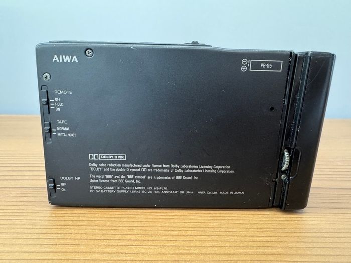 AIWA カセット プレーヤー HS-PL70 ジャンク品 - メルカリ