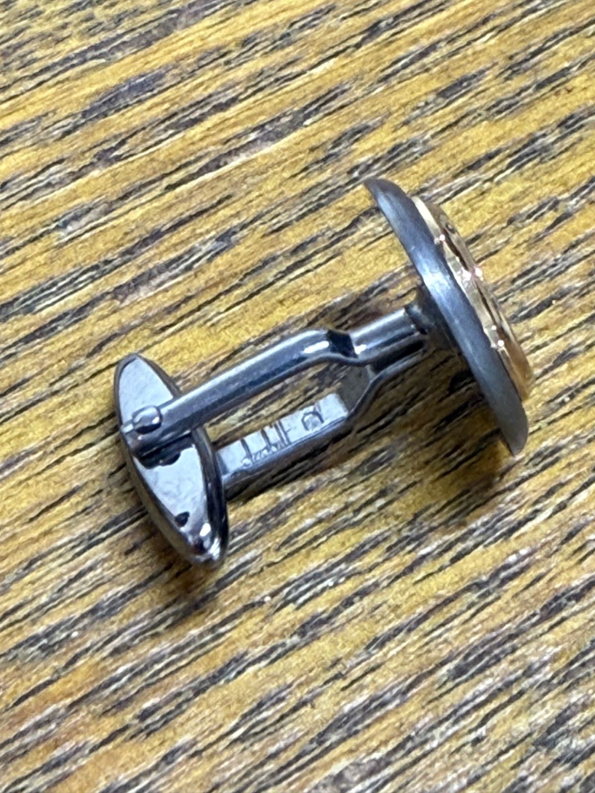 dunhill ダンヒル カフス カフリンクス ビスモチーフ ゴールド - メルカリ