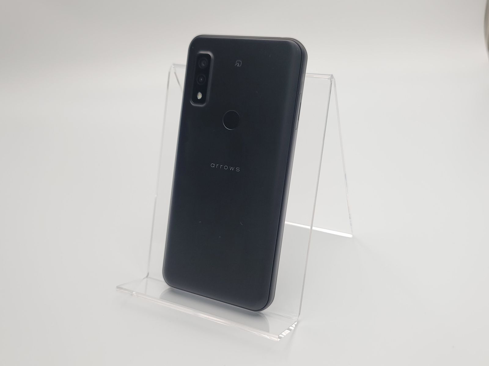 arrows We FCG01 ブラック 64GB SIMフリー 中古A - メルカリ