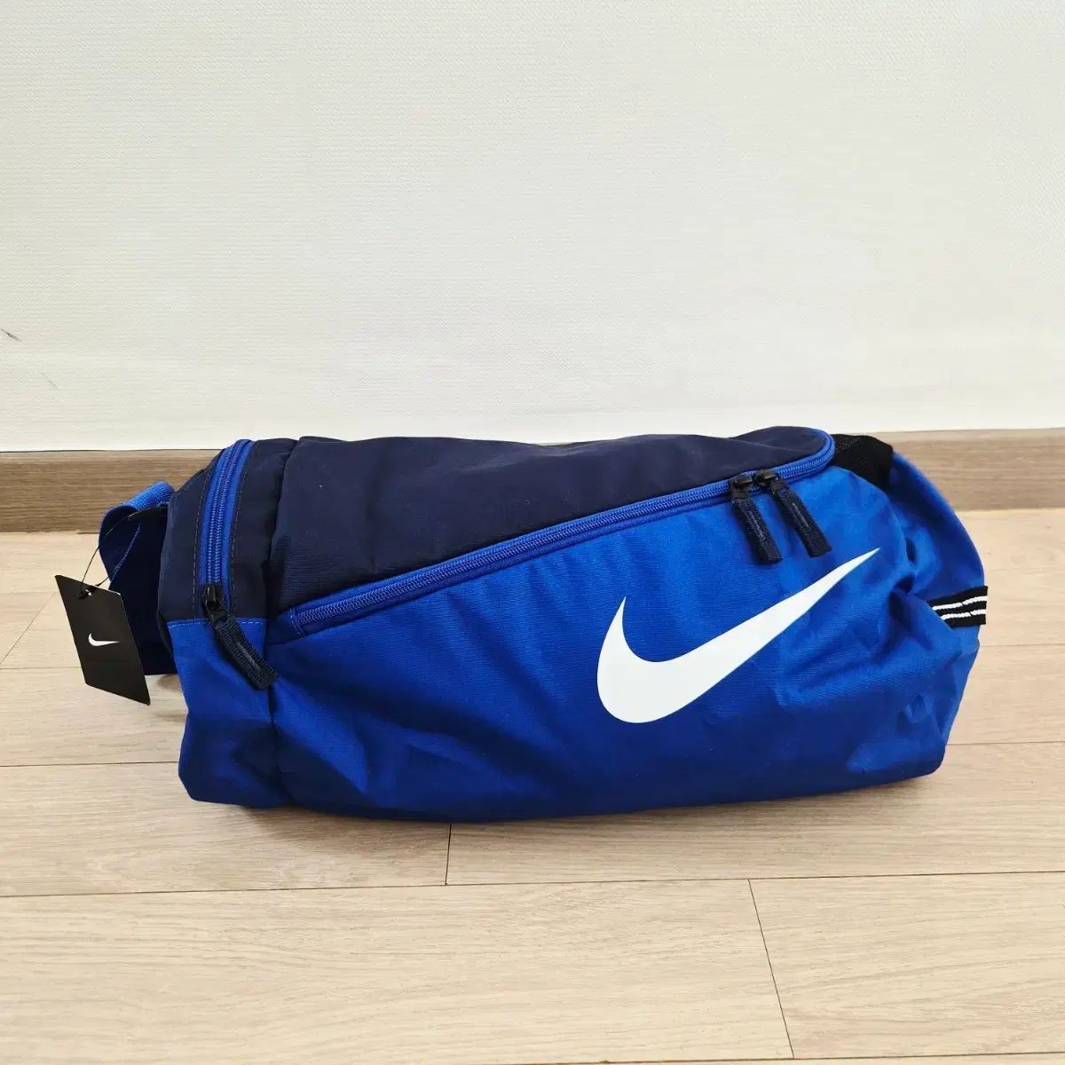 新品 NIKE 14L スポーツ ダッフルバッグ ブルー / スポーツバッグ / ジムバッグ / NIKE 8,833円