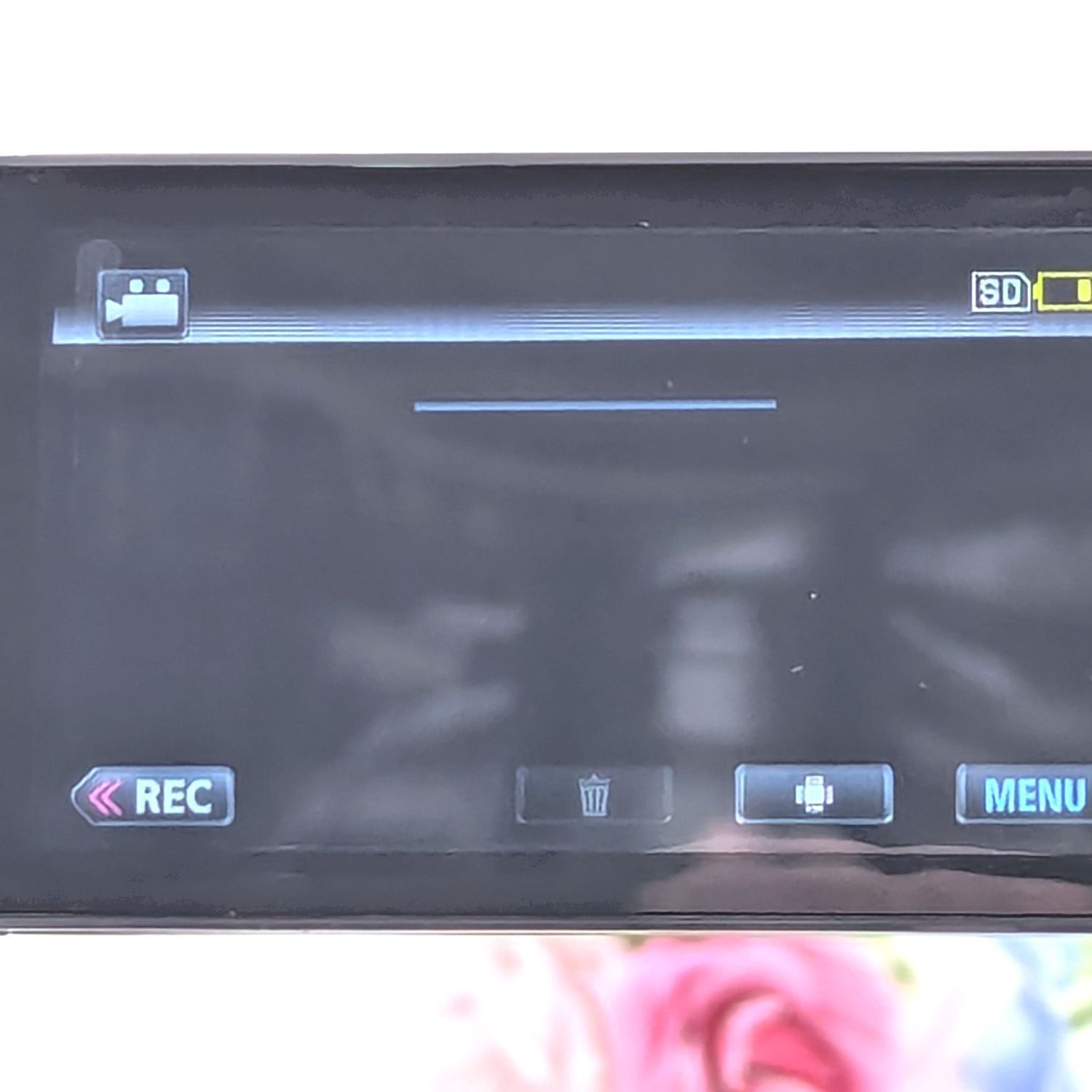 Victor JVC ビクター Everio GZ-E750-W 内蔵メモリ 32GB フル