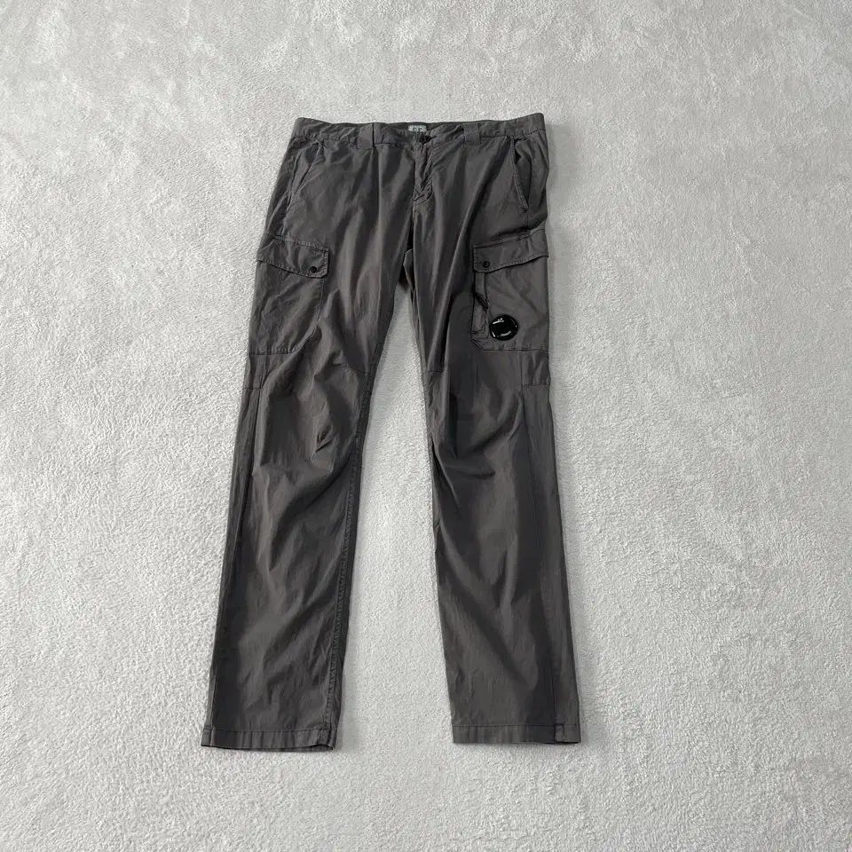 C.P. COMPANY シーピーカンパニー 2022 春 夏 カーゴレンズ パンツ ズボン 34-35