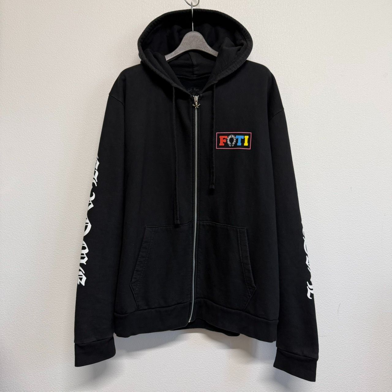 CHROME HEARTS FOTI クロムハーツ フォッティ コラボ zip ジップパーカー フーディー 長袖スウェット 黒 ブラック メンズ レディース Lサイズ 美品 2788
