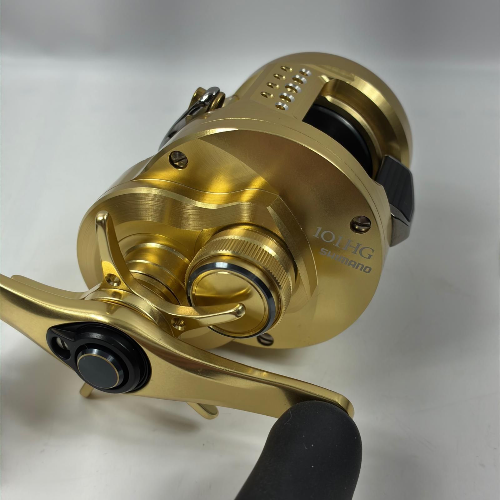 SHIMANO シマノ ベイトリール 21カルカッタコンクエスト 101HG 04237