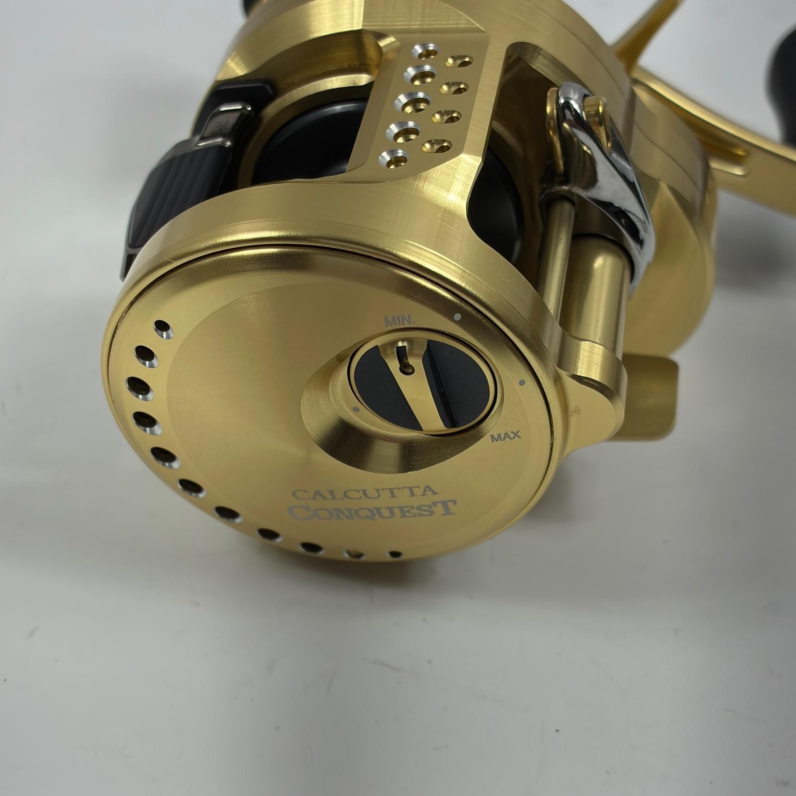 SHIMANO シマノ ベイトリール 21カルカッタコンクエスト 101HG 04237