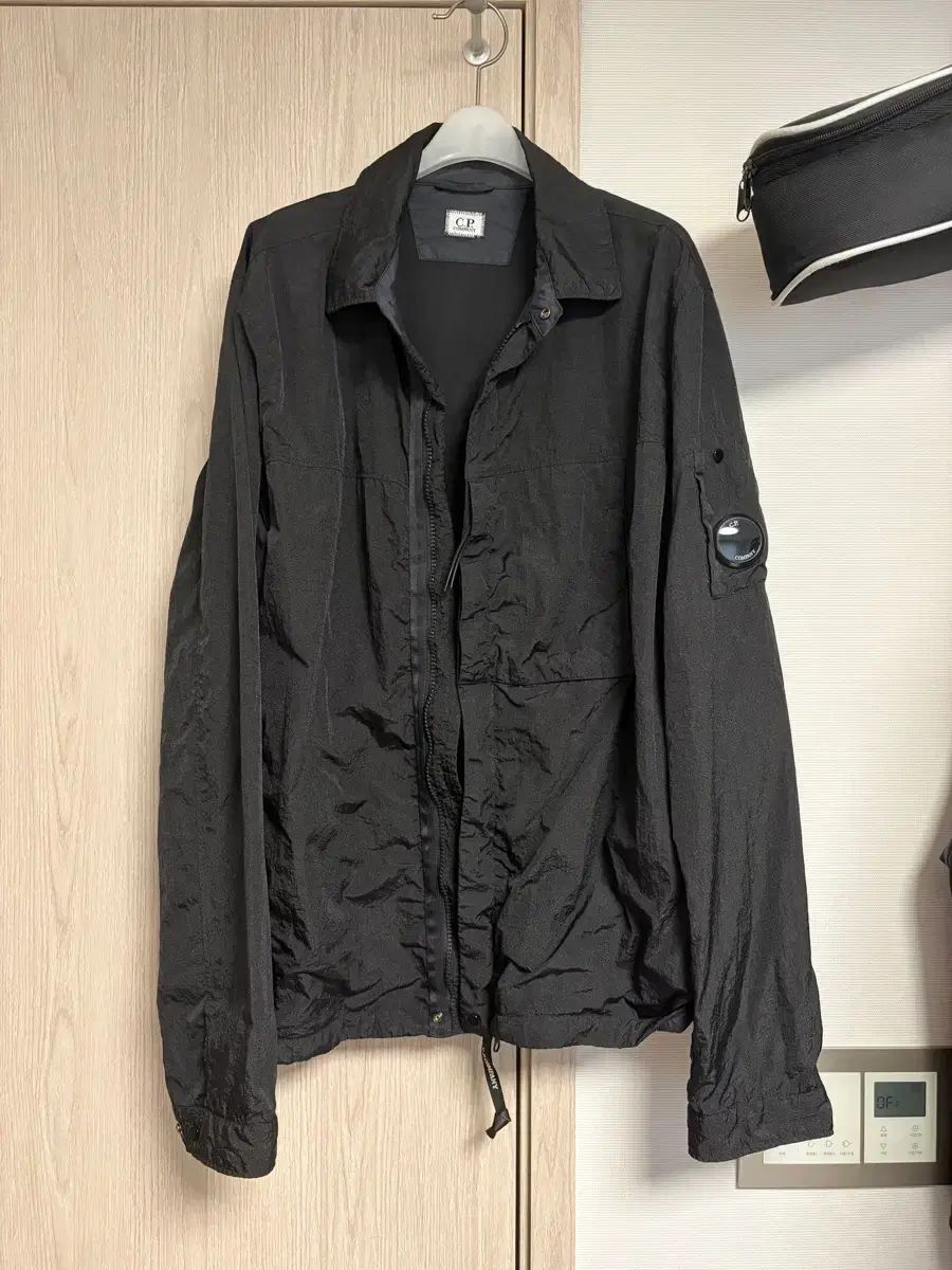 C.P. COMPANY シーピーカンパニー MTTN ガーメントダイング オーバ ジャケット ブラック
