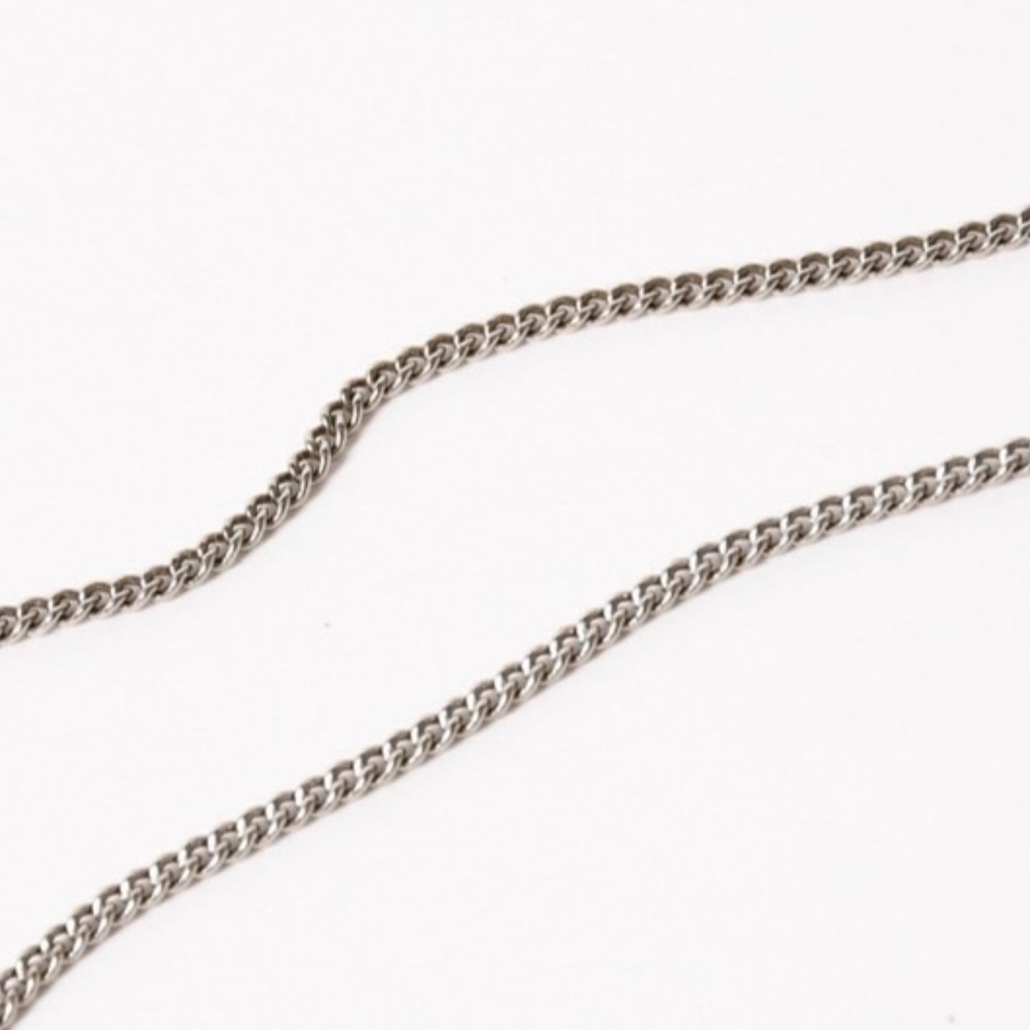 極美品 CHANEL シャネル ココマーク ネックレス ラインストーン メタル 09V刻印 重量約5.73g 中古 4a005148 極美品 CHANEL シャネル ココマーク ネックレス ラインストーン メタル 09V刻印 重量約5.73g 中古 4a005148