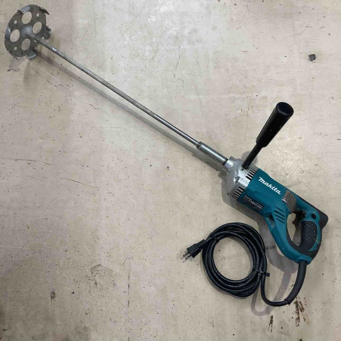 マキタ(makita) コンクリートかくはん機 UT1305【町田店】 6,400円