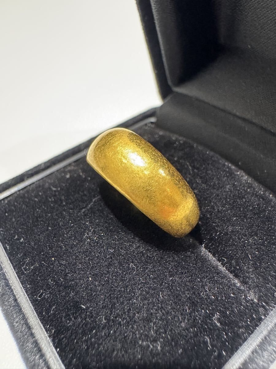 K24 純金 甲丸リング 約6.8g 11号 幅広7.1㎜ 少し変形　S1407