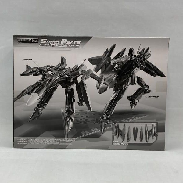 中古】バンダイ DX超合金 YF-29 デュランダルバルキリー(オズマ機)用