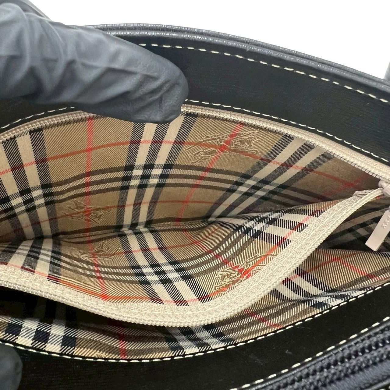 ほぼ未使用 BURBERRY バーバリー ロゴ プレート 金具 ノバチェック