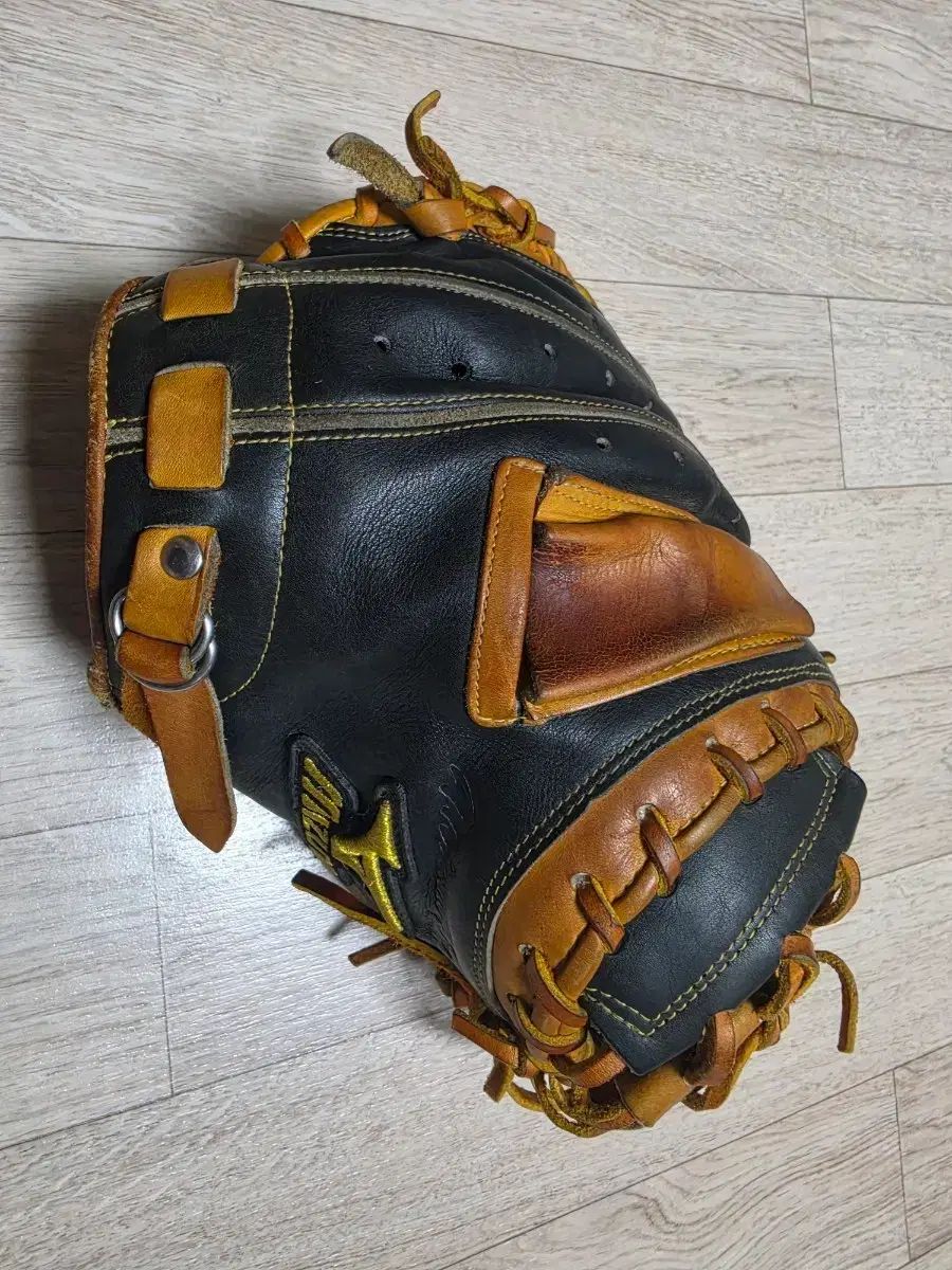 ミズノ プロ キャッチャー プロ 投手用グローブ ミズノ プロ ノースキップ キャッチャー 野球グローブ