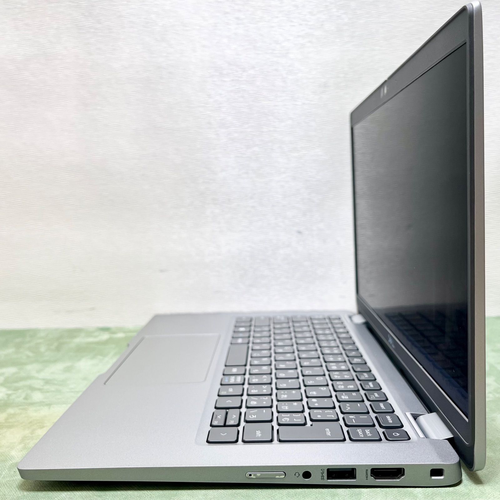 DELL Latitude 5320／便利なタッチパネル液晶／第11世代 i5-1145G7