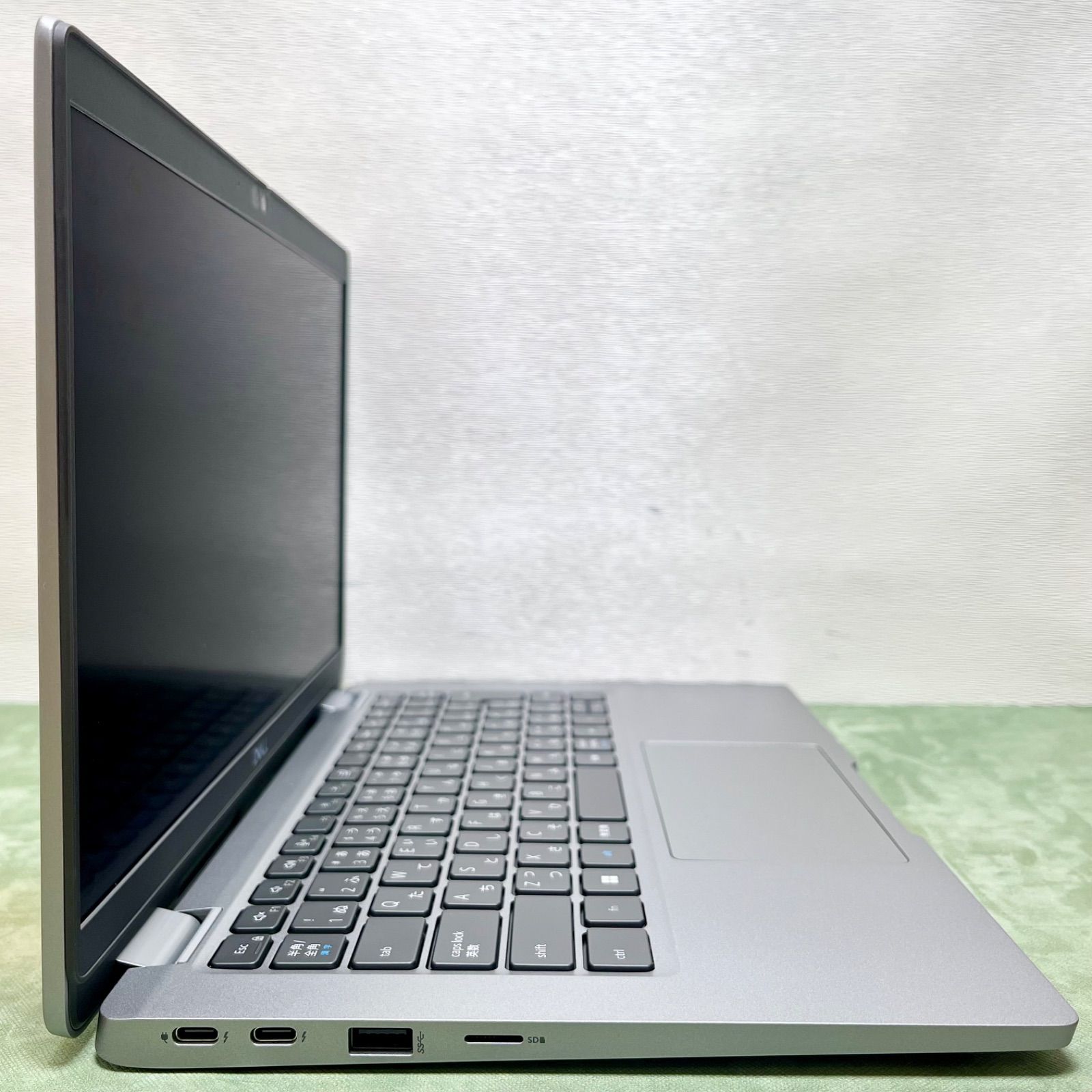 DELL Latitude 5320／便利なタッチパネル液晶／第11世代 i5-1145G7