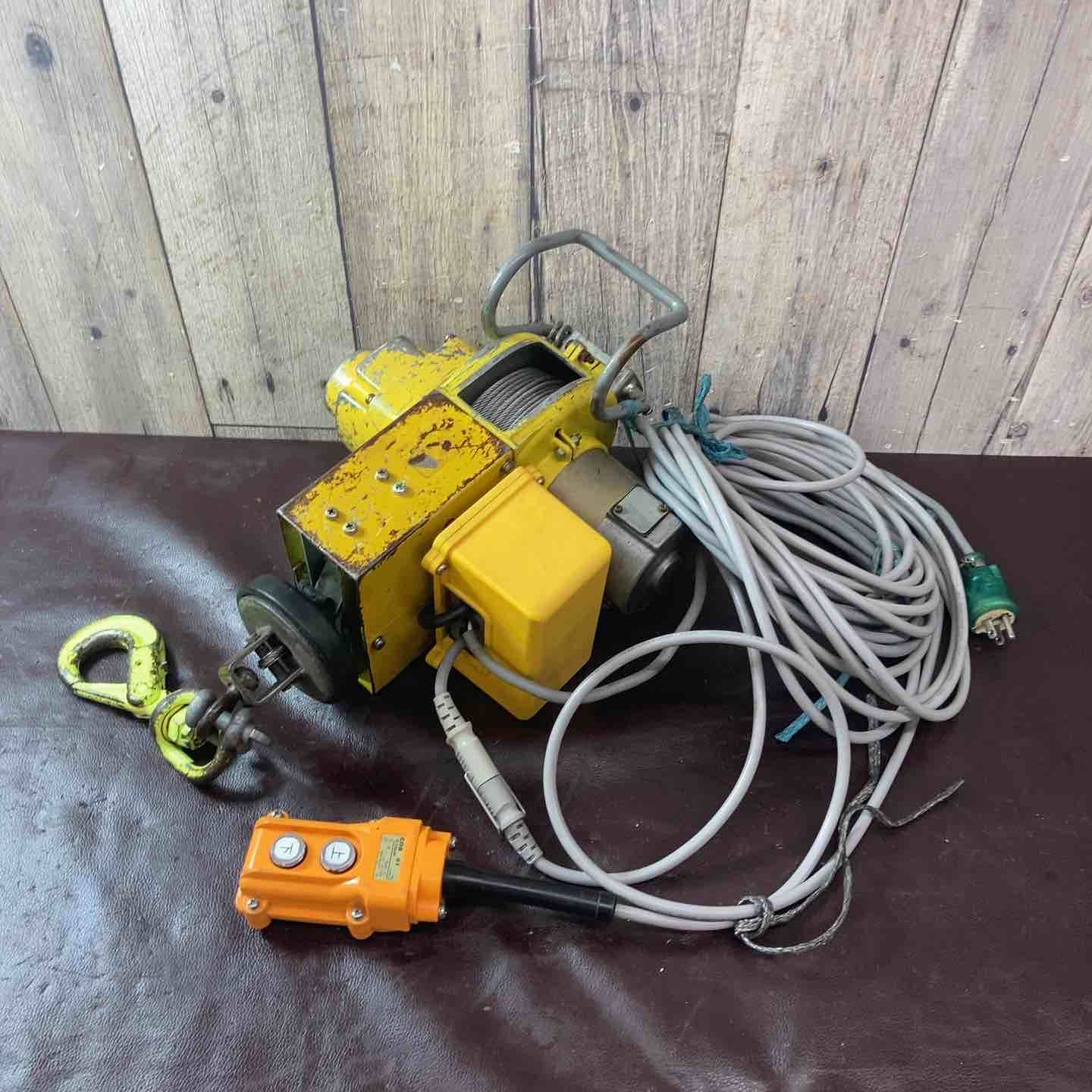 【中古品】トーヨーコーケン(TKK) 電動ウインチ(ワイヤー) ベビーホイスト BH-N320【東大和店】
