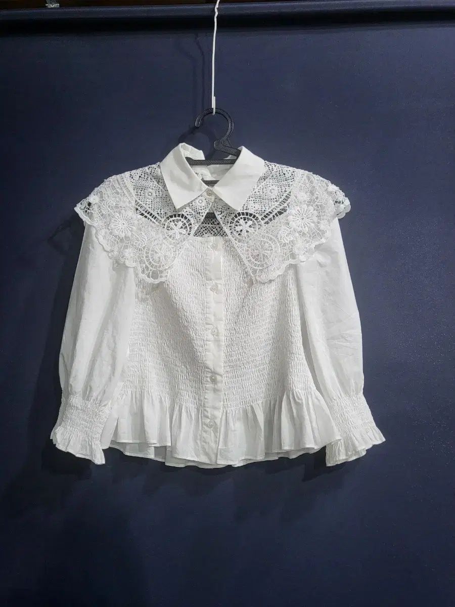 サテンケープレイ ラウス（新品） 6,995円