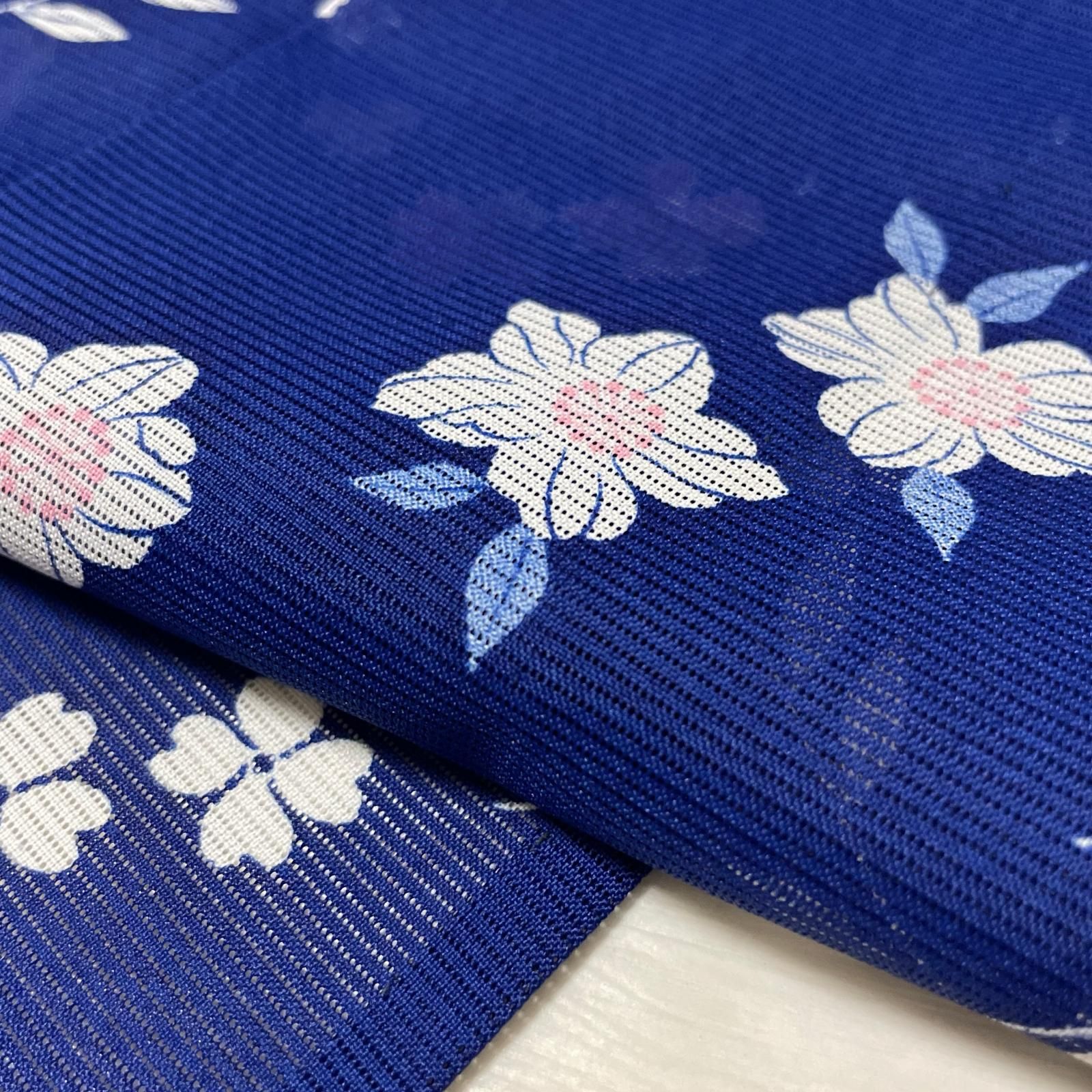 夏着物 絽織 小紋 上品な花模様 鮮やかな青 着物 化繊 X-4911