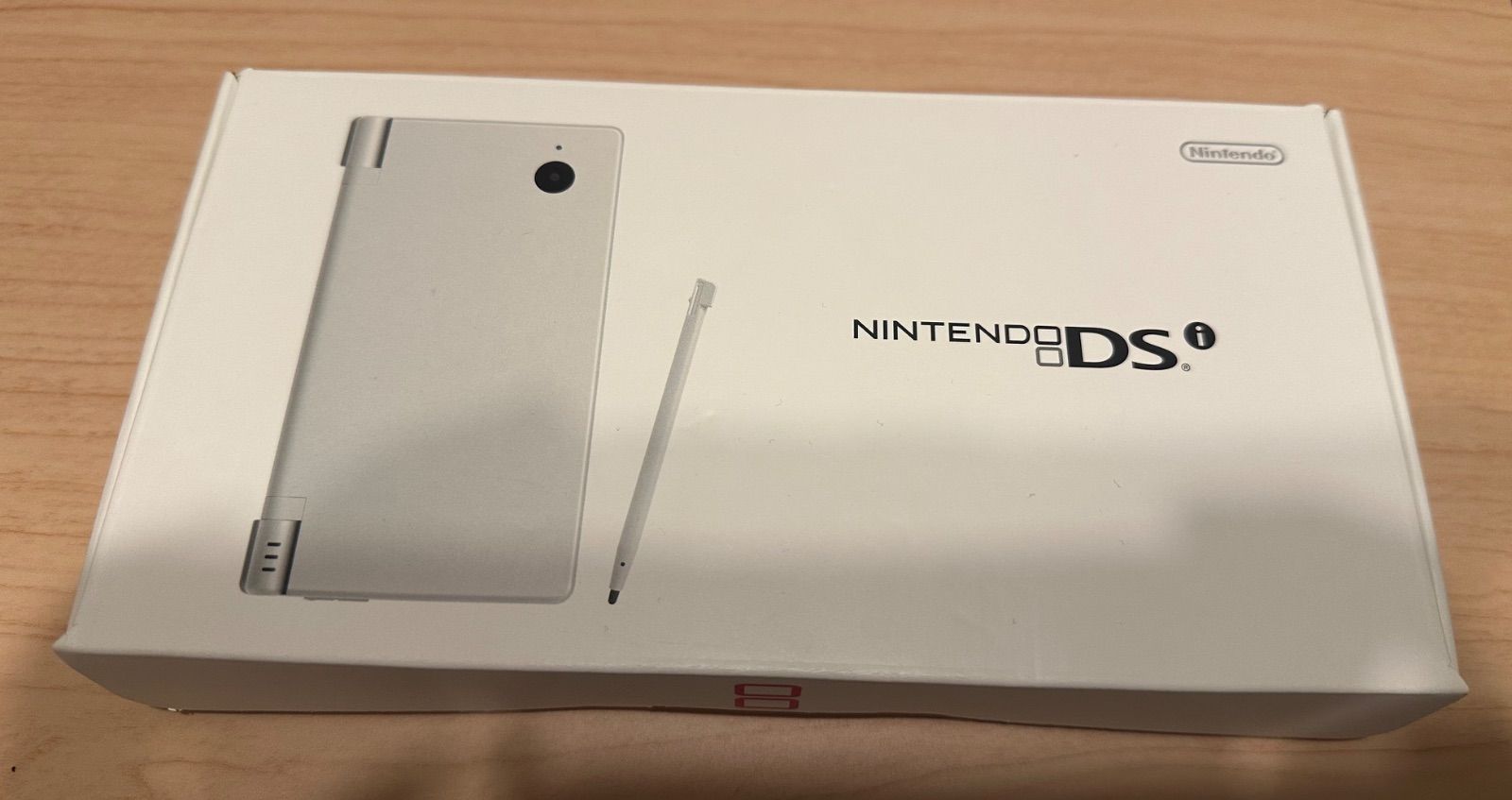 ①美品 Nintendo DSi ホワイト　付属品完品