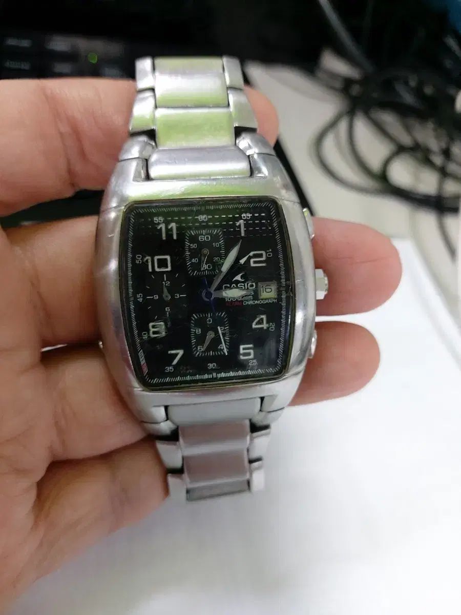 カシオ オシアナス クロノグラフ 時計 シルバー ブラック
