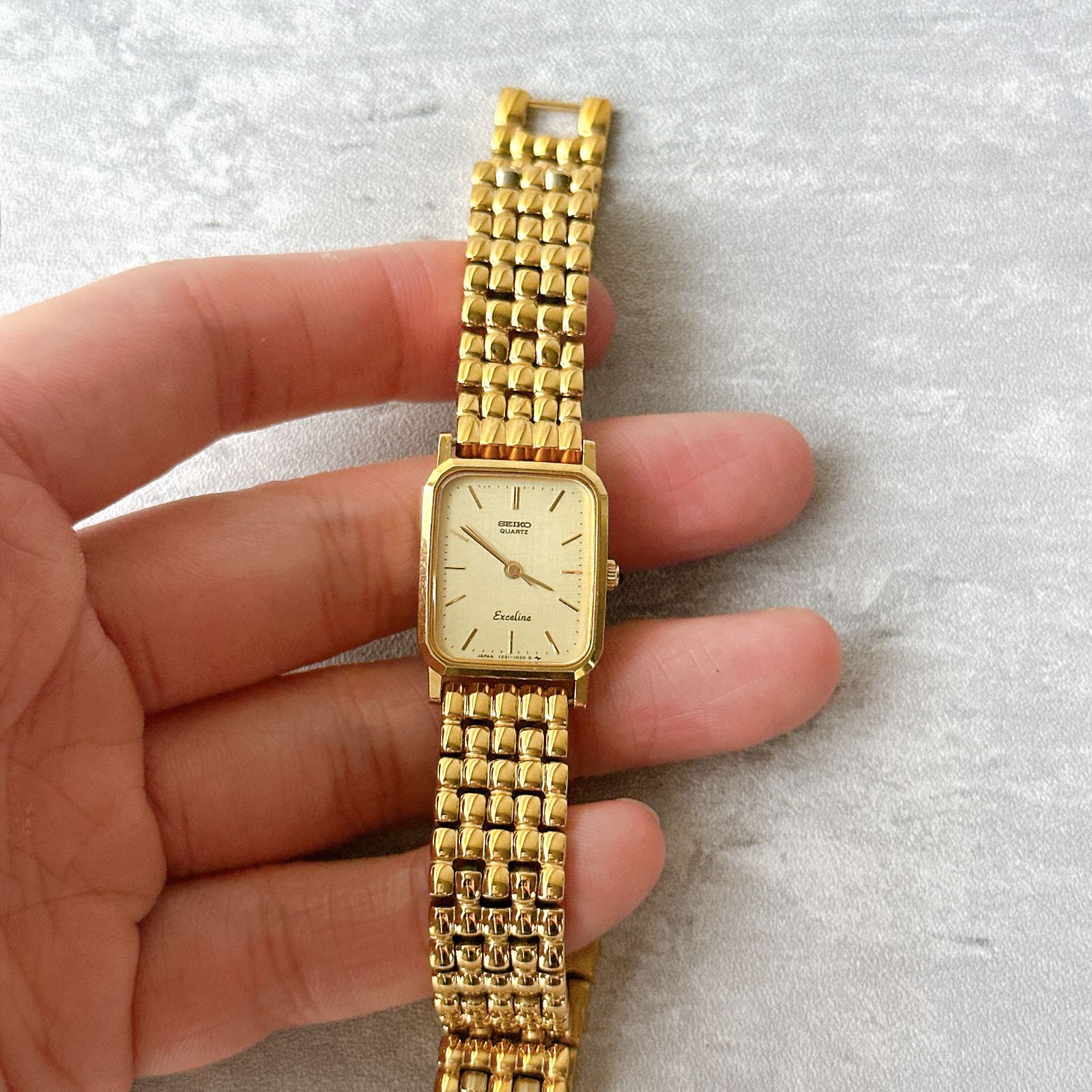 セイコー エクセリーヌ 稼働品 ゴールド スクエア 美品 1221-5410 SEIKO Exceline セイコーエクセリーヌ1221-5720 レディース ゴールド