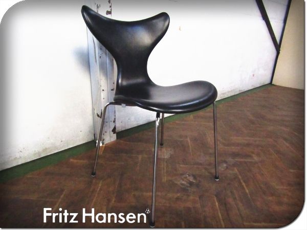 ■展示品■FritzHansen/フリッツハンセン■高級■LILY/リリーチェア■3108■アルネ・ヤコブセン■黒総革■ソフトレザー■24万■eee6456m