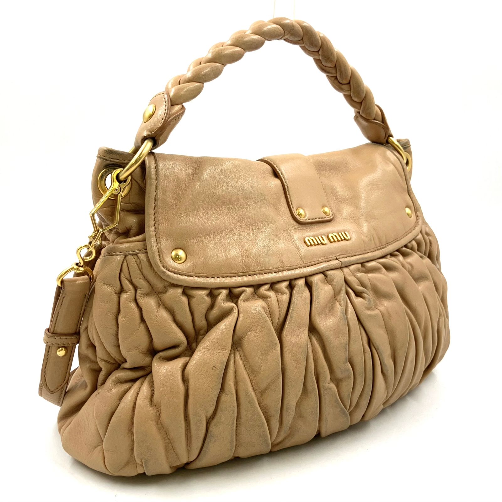 新着】miu miu マテラッセ 2WAYショルダー レザー ベージュ