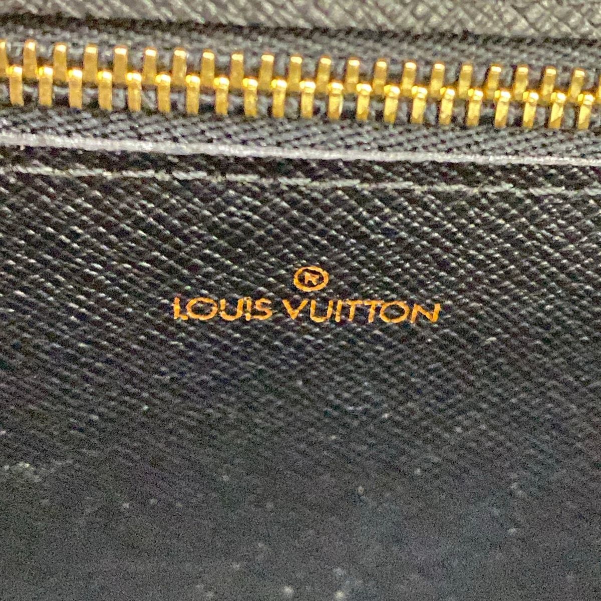 LOUIS VUITTON(ルイヴィトン) クラッチバッグ エピ アールデコ M52637