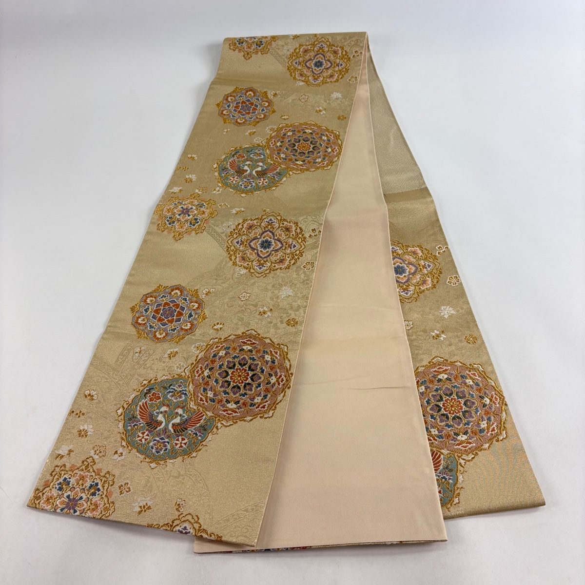 袋帯　唐織　菊華唐花文様　菊七曜 金銀糸 正絹 逸品　リユース品 美品】 袋帯 秀品 華文 草花 金糸 唐織 金色 六通 正絹 【中古