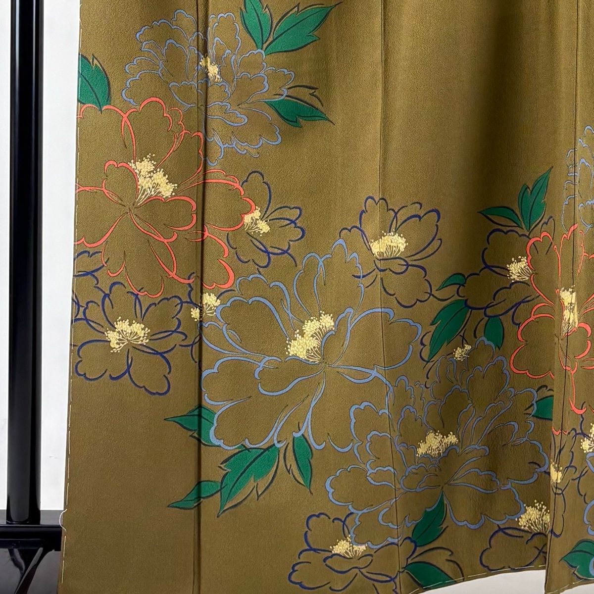 美品】 訪問着 身丈164.5cm 裄丈67cm M 袷 牡丹 金彩 茶緑色 正絹 秀品
