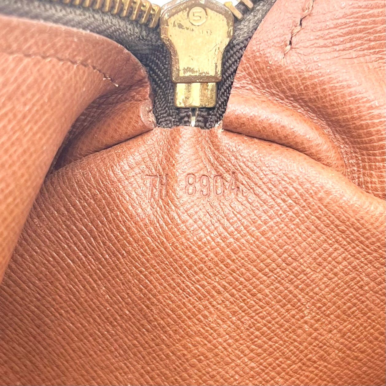 LOUIS VUITTON ルイヴィトン パピヨン26 モノグラム ハンドバッグ 筒型
