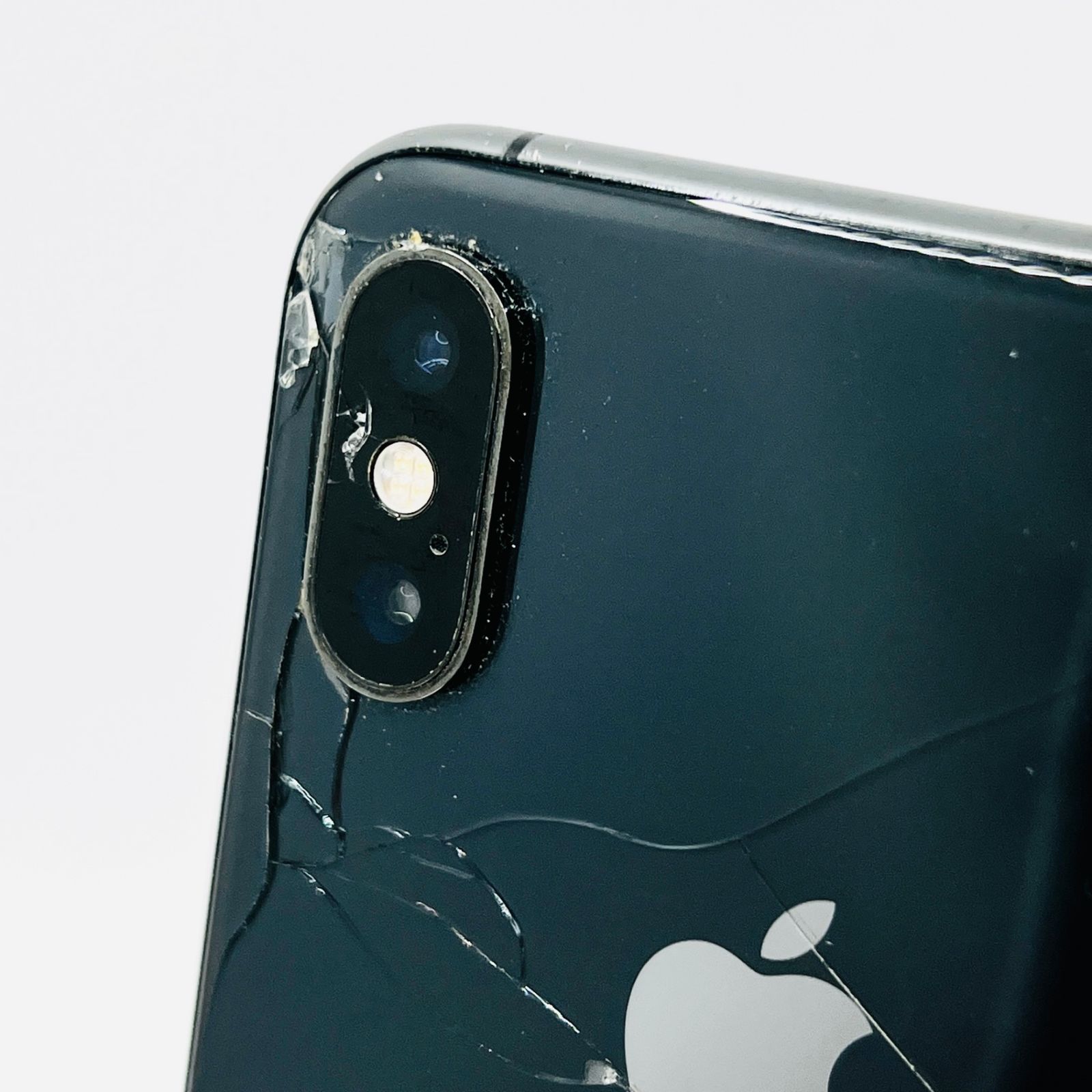 iPhone XS 256GB ジャンク品 docomo iPhone XS 256GB ジャンク品 - メルカリ