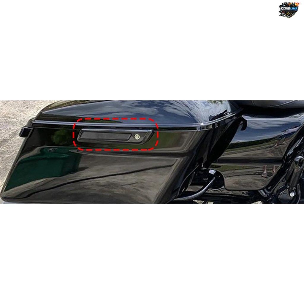 ツーリングロードグライドキング2014-2023年モデル（ハードサドルバッグ装備車）用、クロームメッキのハードバッグラッチカバー（2個セット