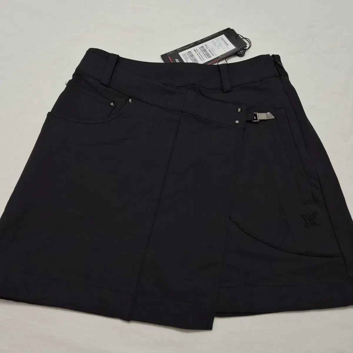 正規品/新品 ANEW GOLF(アニューゴルフ) バックルポイント Aライン スカート
