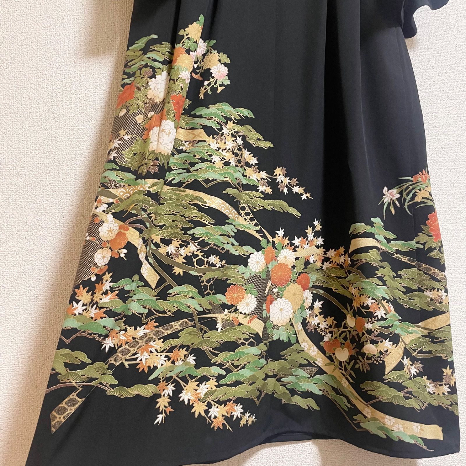一点物 着物リメイク ロングワンピース ドレス 黒留袖 正絹 草花文