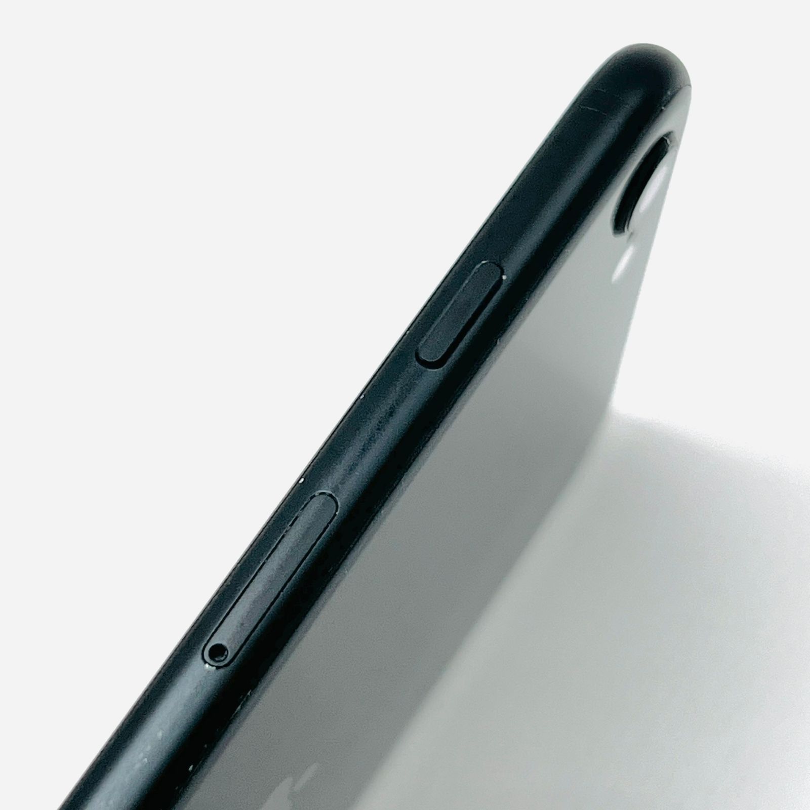 iPhone SE2 128GB ブラック SIMフリー 中古 - メルカリ