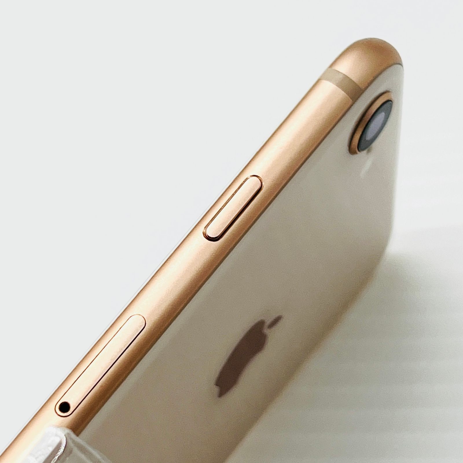 ソフトバンク iPhone 8 64GB ゴールド MQ7A2J/A SIMロック解除済み