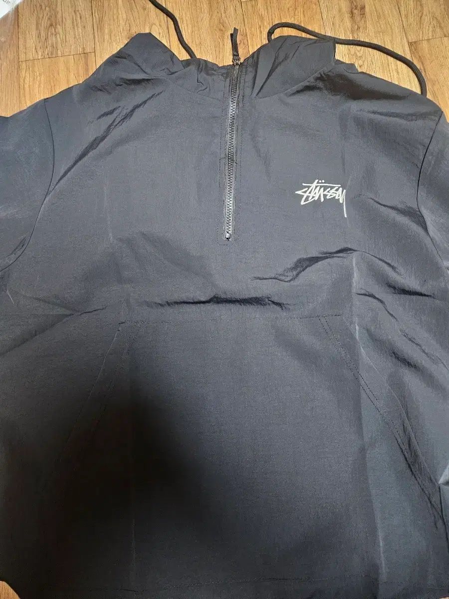 STUSSY ステューシー ウィンドブレーカー