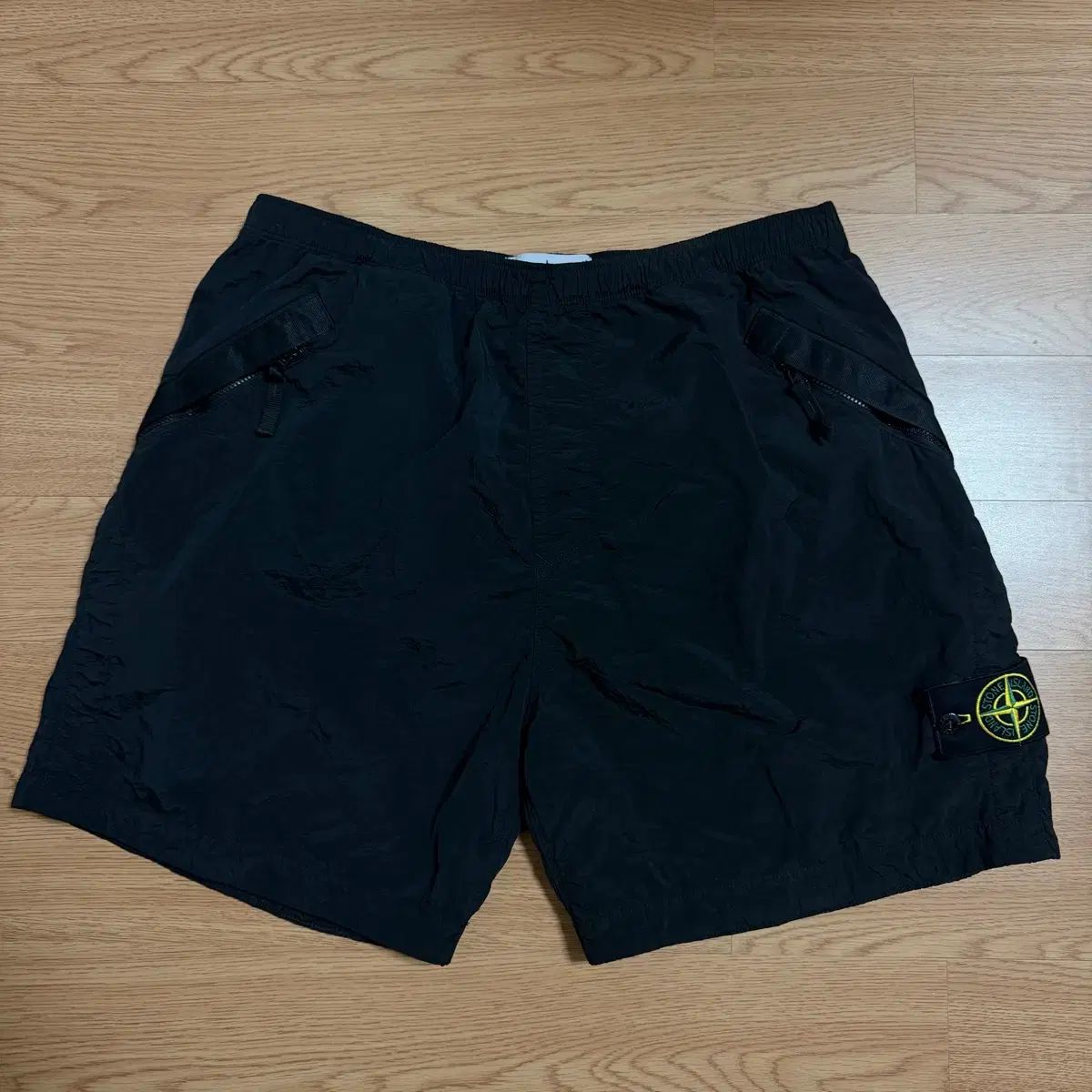 STONE ISLAND ストーンアイランド ハーフパンツ