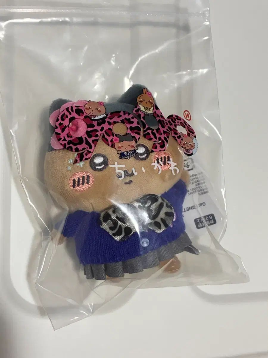 ギャル ちいかわ ハチワレ