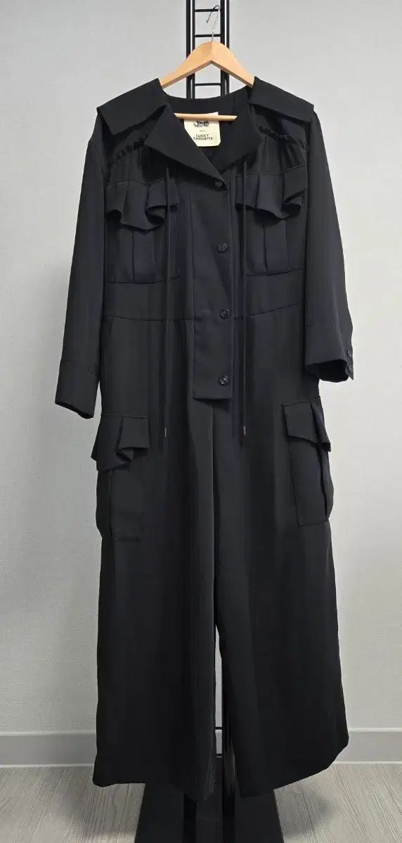 ラッキーシュエトゥ オールインワン